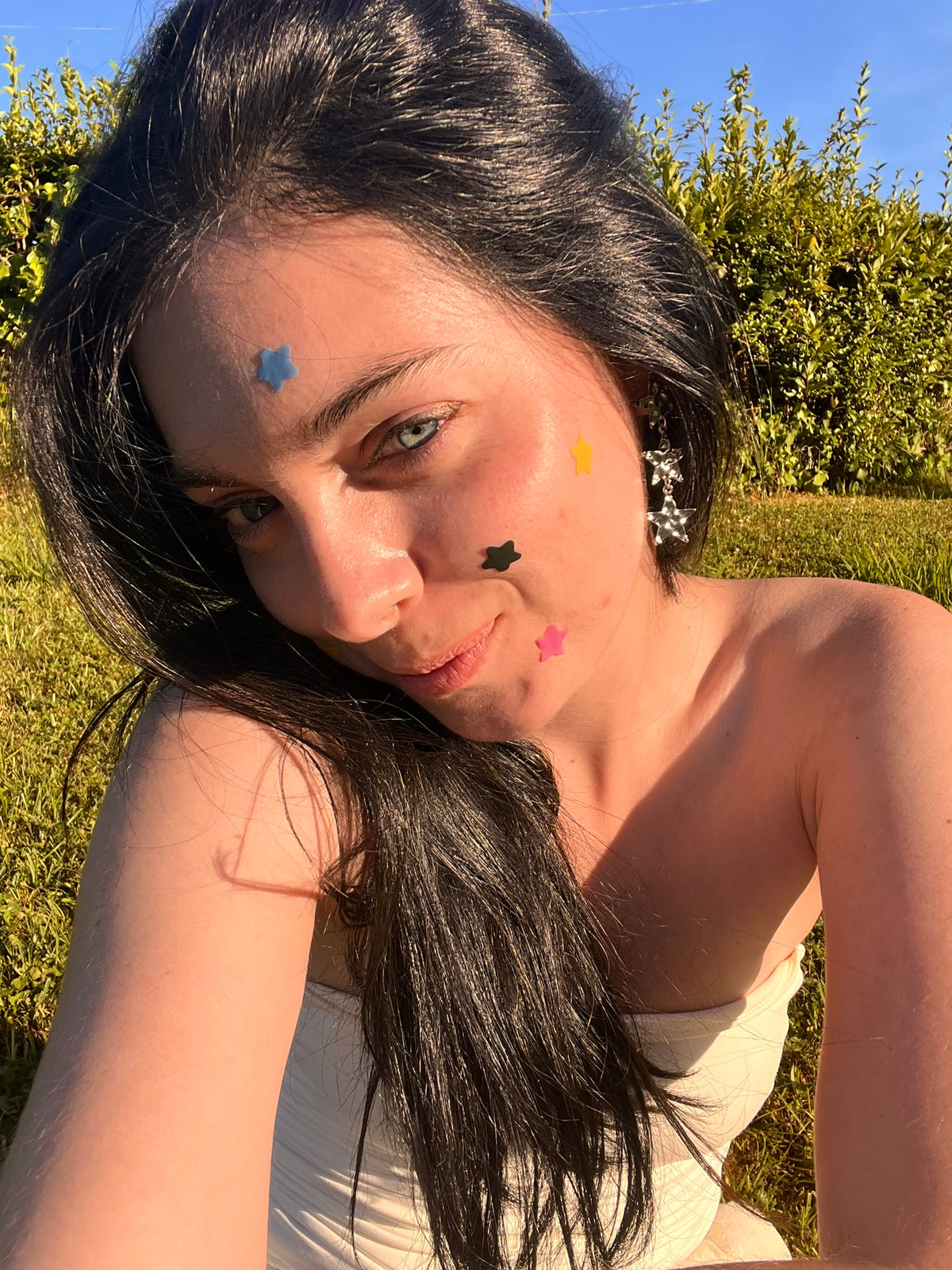 Cosmobox® | 24 pimple patches en una cajita cute con espejo ;)